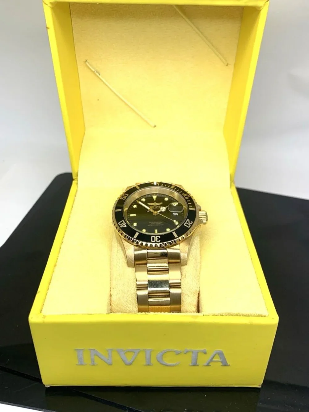 Invicta Men's Watch 26975 Pro Diver Black Dial Gold Stainless Steel Quartz 40mm